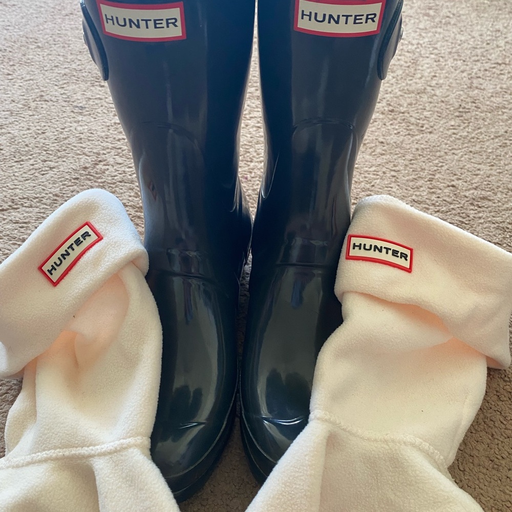 Hunter Glossy Blue Boots with Cream Liners (mid-calf)